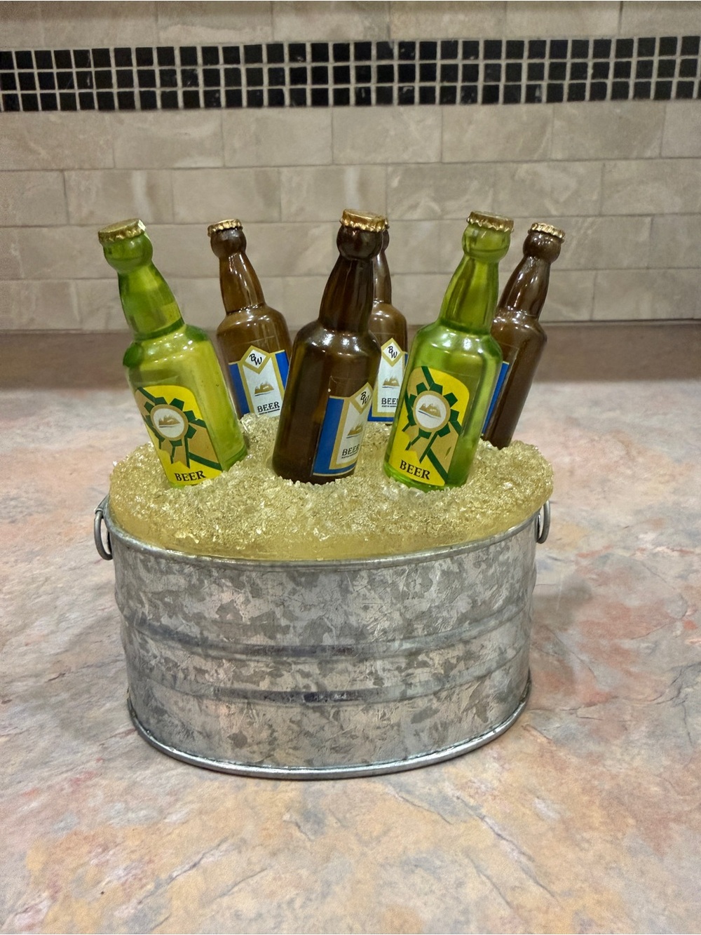 1999 Vintage Boston Warehouse beer bottle cheese and butter spreader set